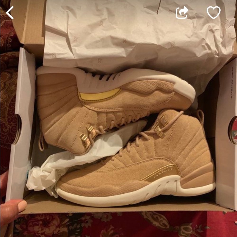Jordan 12 Retro